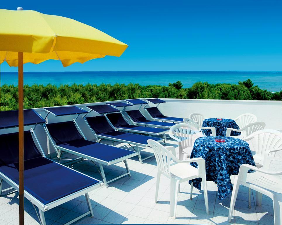 Hotel Clipper Джулианова Екстериор снимка