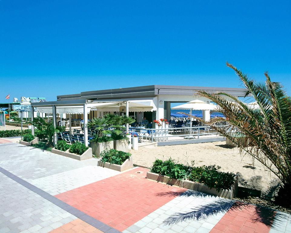 Hotel Clipper Джулианова Екстериор снимка
