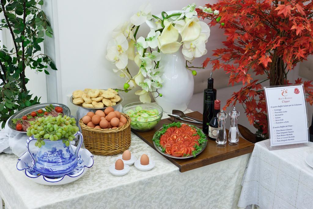 Hotel Clipper Джулианова Екстериор снимка