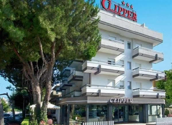 Hotel Clipper Джулианова Екстериор снимка